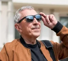 Jonas F.