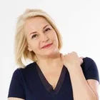 Laura S.